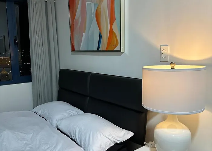 Apartment At Air Residences Condo, Ayala Ave Makati
